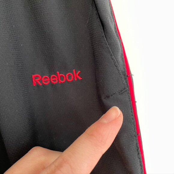 REEBOK Black Red Piping Stripe Pull On Drawstring Swishy Active Track Pants Y2K - Picture 10 of 11